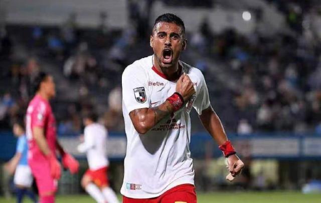 世界杯官方手机客户端安装-山东泰山官宣：莱昂纳多加盟 已抵达国内正在隔离